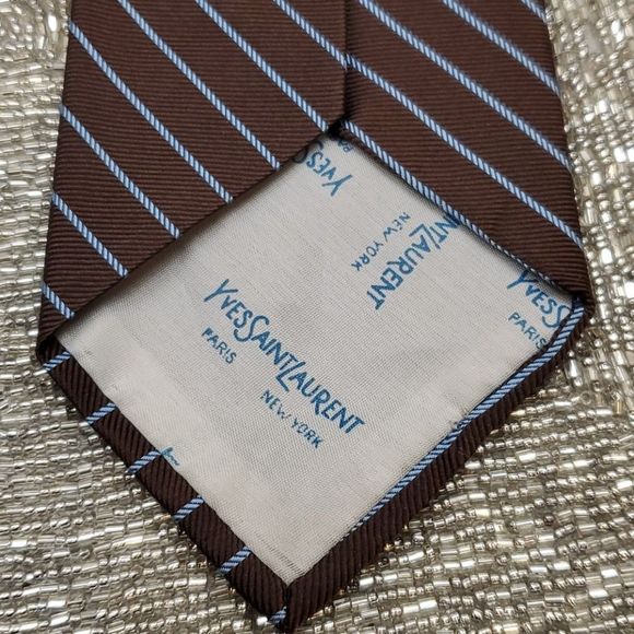 SOLD!! YVES ST. LAURENT Silk Tie - VINTAGE - Picture 4 of 4